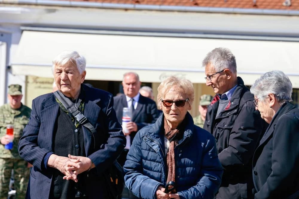 Roditelji poginulih branitelja: „Našu tugu ostavimo u kući, ali naše srce ju uvijek drži u sebi“
