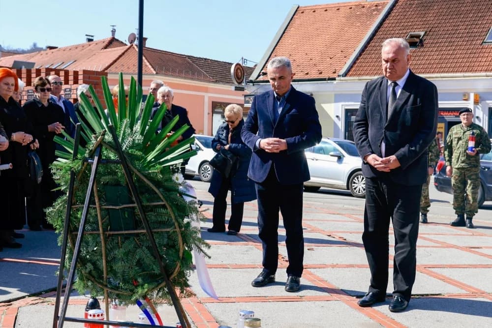 Roditelji poginulih branitelja: „Našu tugu ostavimo u kući, ali naše srce ju uvijek drži u sebi“
