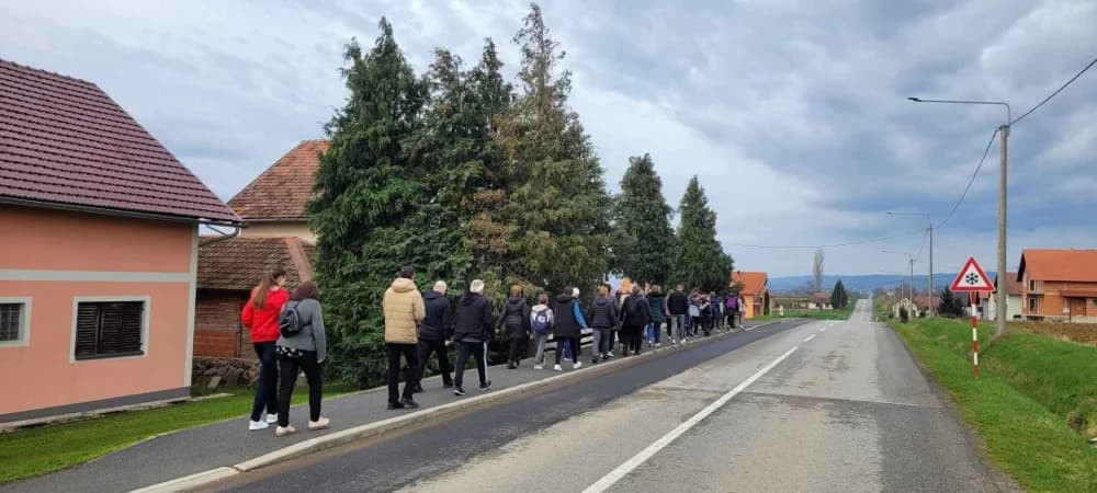 KAPTOL: Križni put ’Za križem Kristovim’