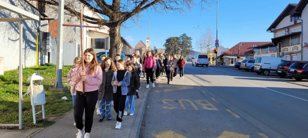 KAPTOL: Križni put ’Za križem Kristovim’