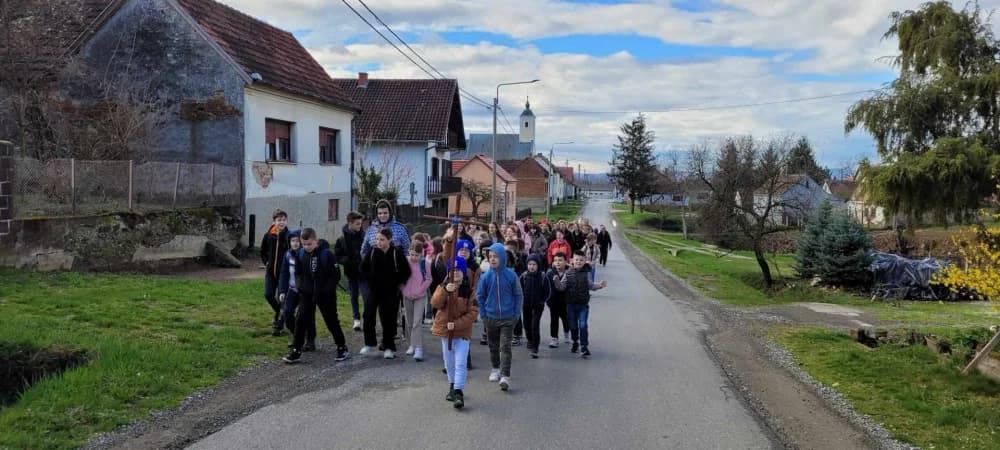 KAPTOL: Križni put ’Za križem Kristovim’