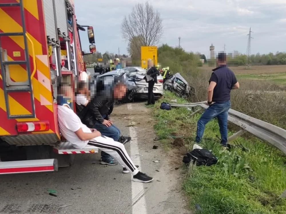 Stravična prometna nesreća kod graničnog prijelaza Stara Gradiška