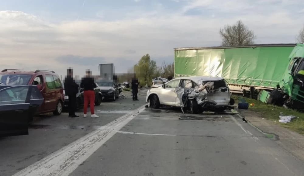Stravična prometna nesreća kod graničnog prijelaza Stara Gradiška