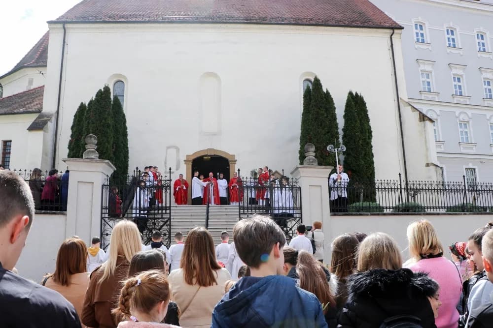 FOTO: Cvjetnica u Požegi