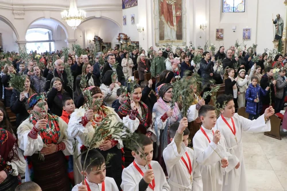 FOTO: Cvjetnica u Požegi