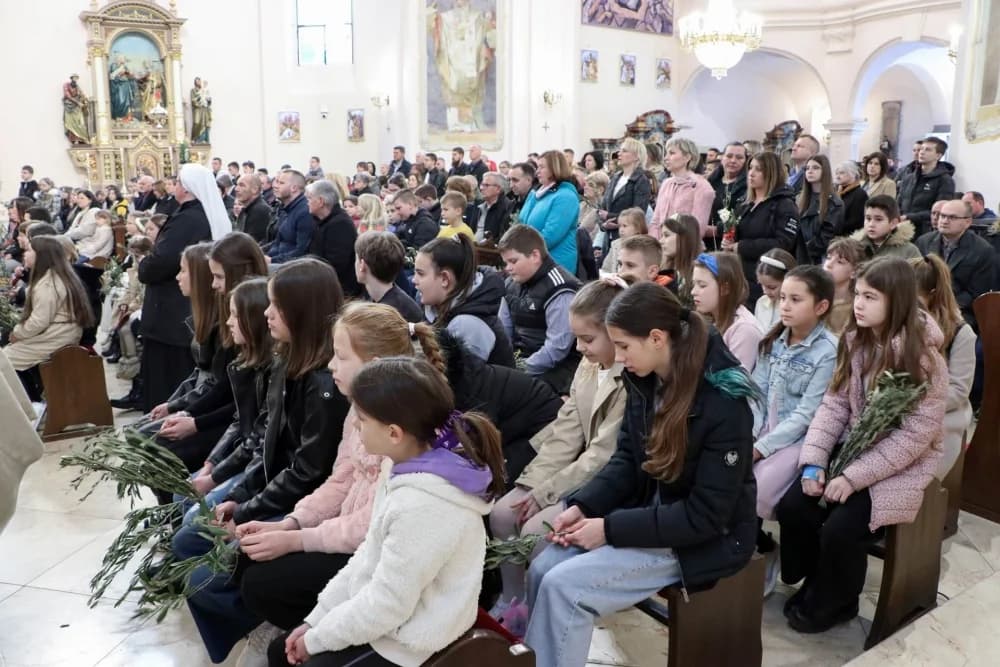 FOTO: Cvjetnica u Požegi