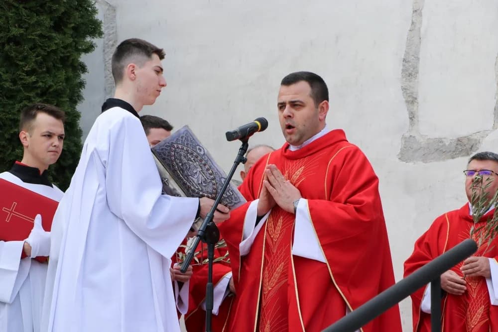 FOTO: Cvjetnica u Požegi