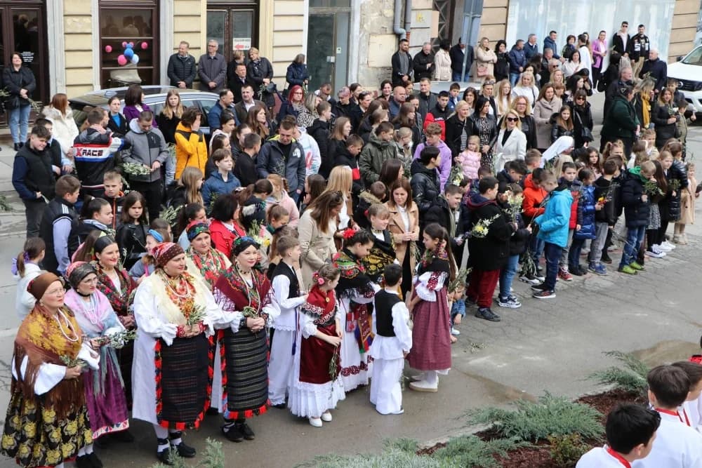 FOTO: Cvjetnica u Požegi