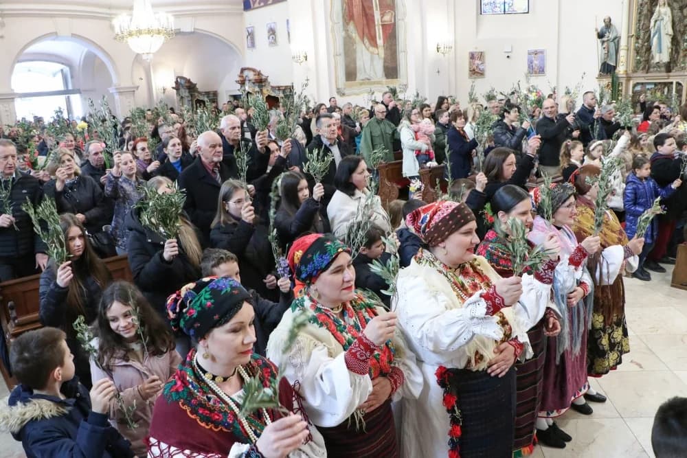 FOTO: Cvjetnica u Požegi