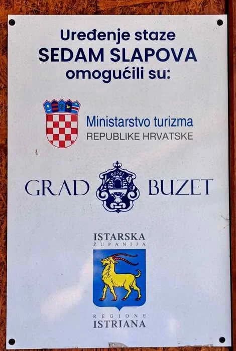 FOTO: HPD Gojzerica Požega u pohodu na Stazu sedam slapova u Istri