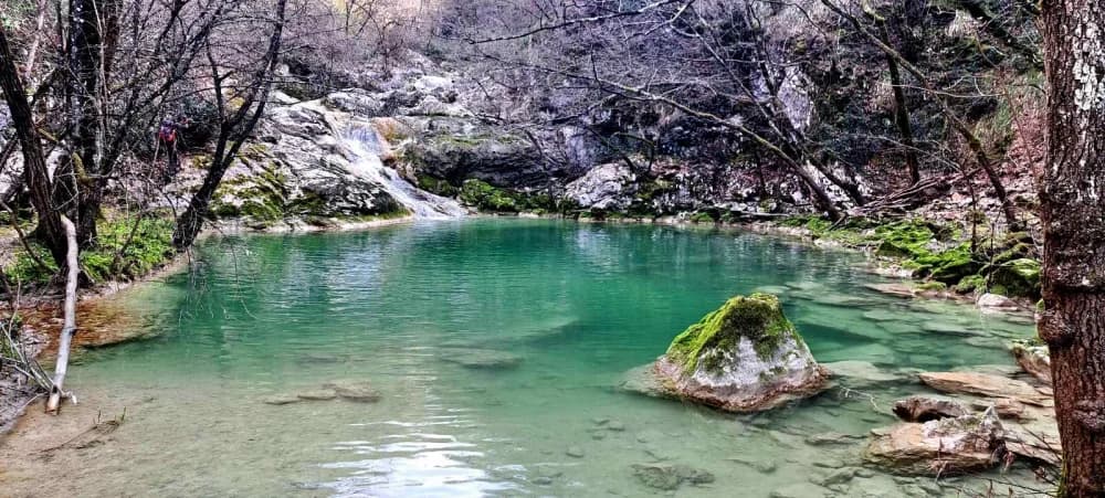 FOTO: HPD Gojzerica Požega u pohodu na Stazu sedam slapova u Istri