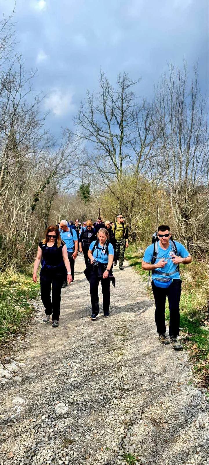 FOTO: HPD Gojzerica Požega u pohodu na Stazu sedam slapova u Istri