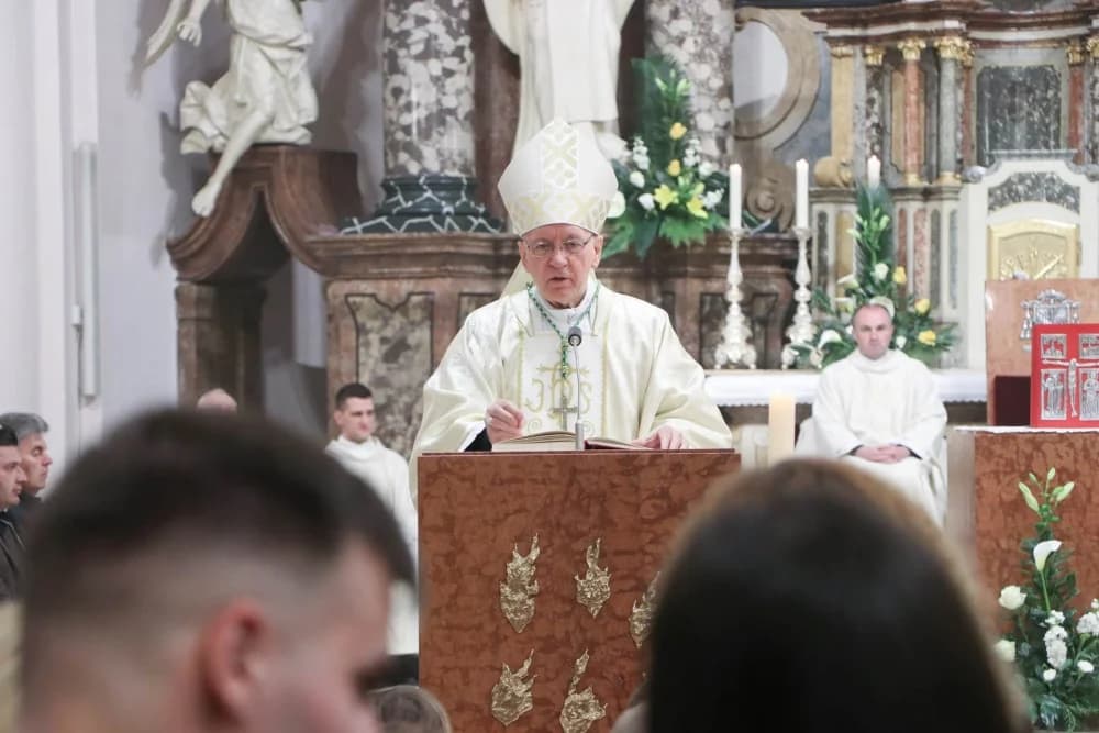 FOTO: Misa večere Gospodnje u Požegi
