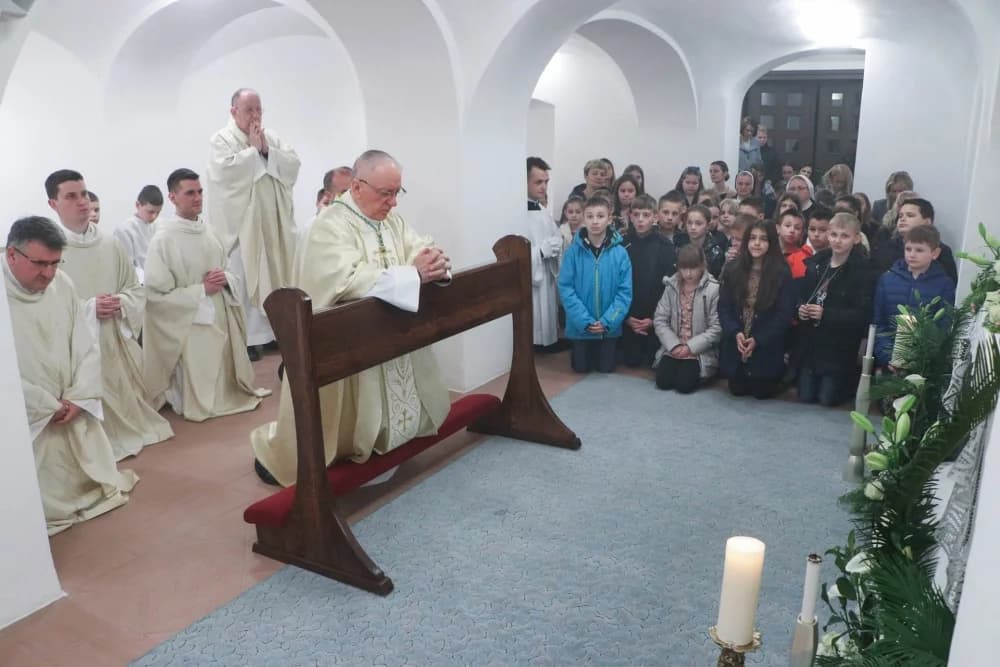 FOTO: Misa večere Gospodnje u Požegi