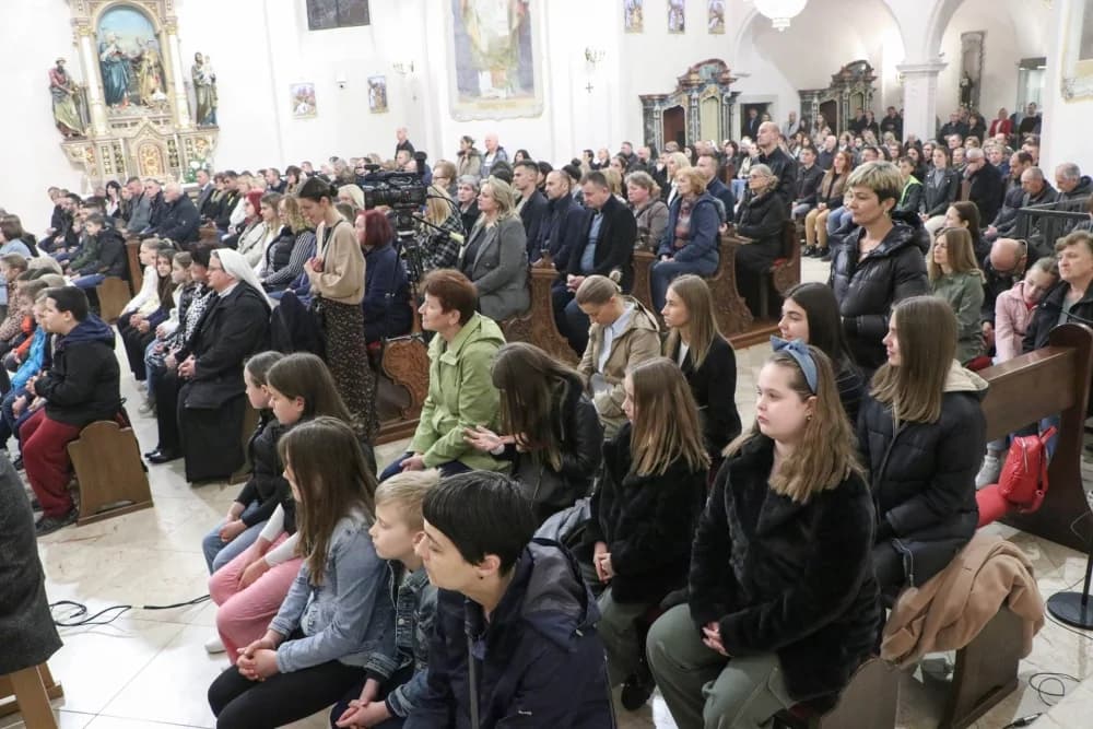 FOTO: Misa večere Gospodnje u Požegi