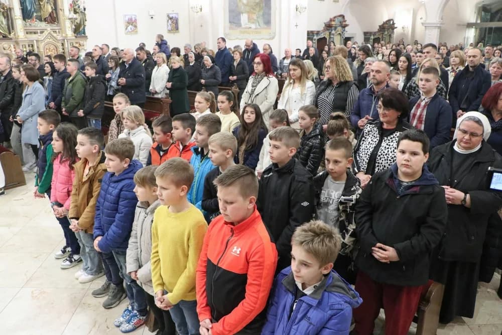 FOTO: Misa večere Gospodnje u Požegi