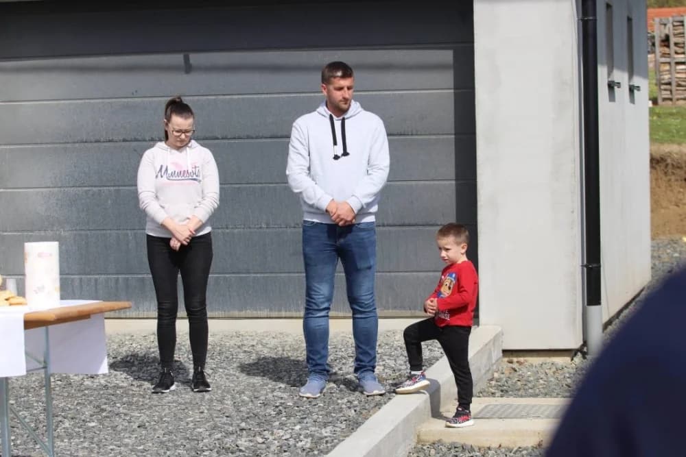 FOTO: Križni put u Kutjevu obilježio Veliki petak u duhu zajedništva 