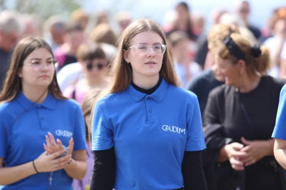 FOTO: Križni put u Kutjevu obilježio Veliki petak u duhu zajedništva 