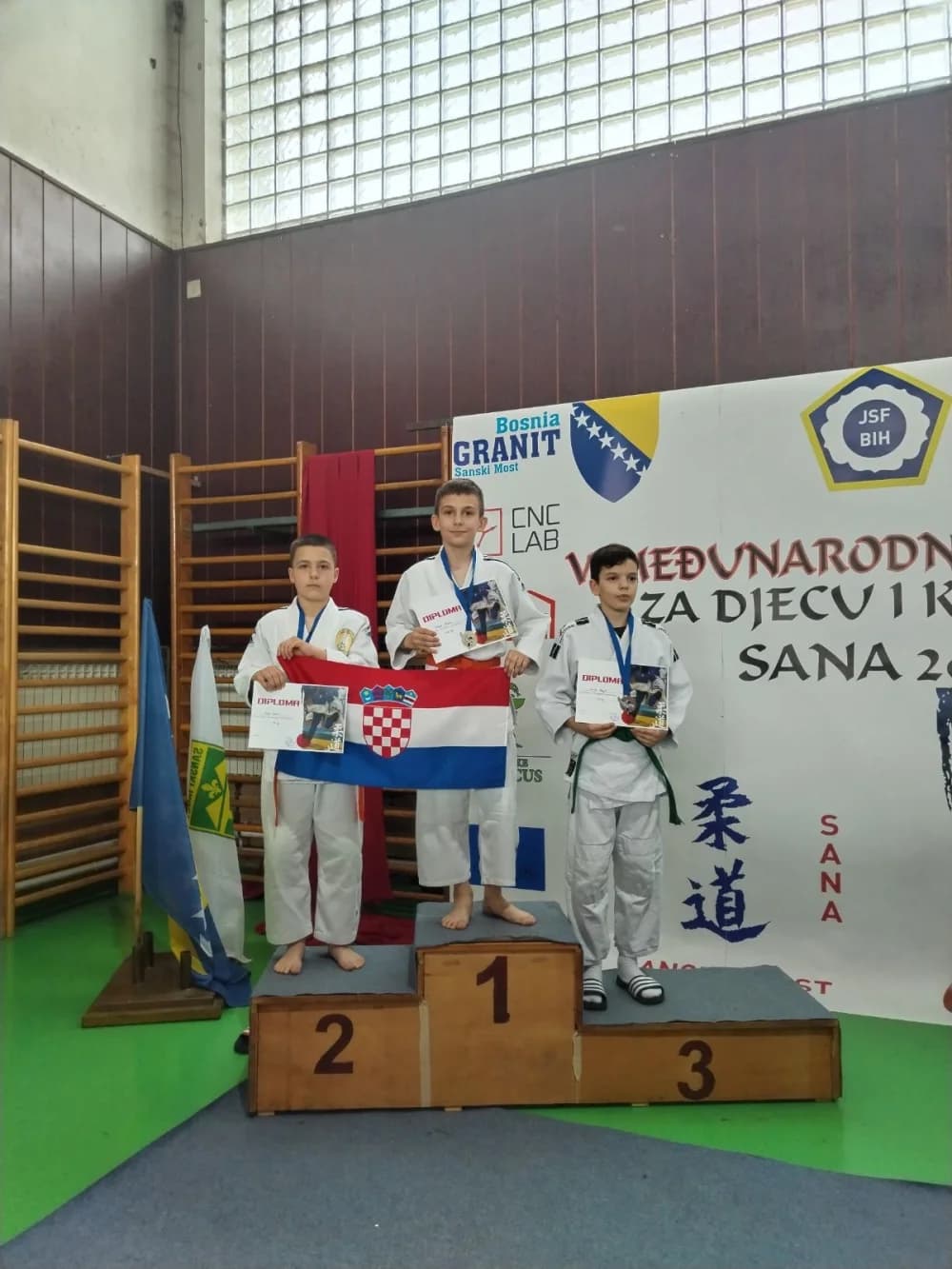 Judaši JK Slavonca osvojili pregršt medalja na turniru u Sanskom mostu