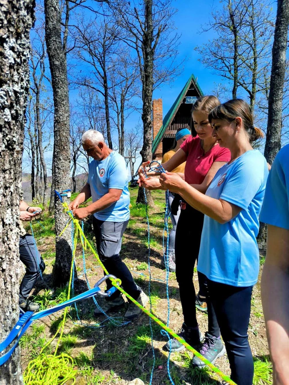 FOTO: Terenska vježba 6. Opće planinarske škole u HPD Gojzerica Požega 