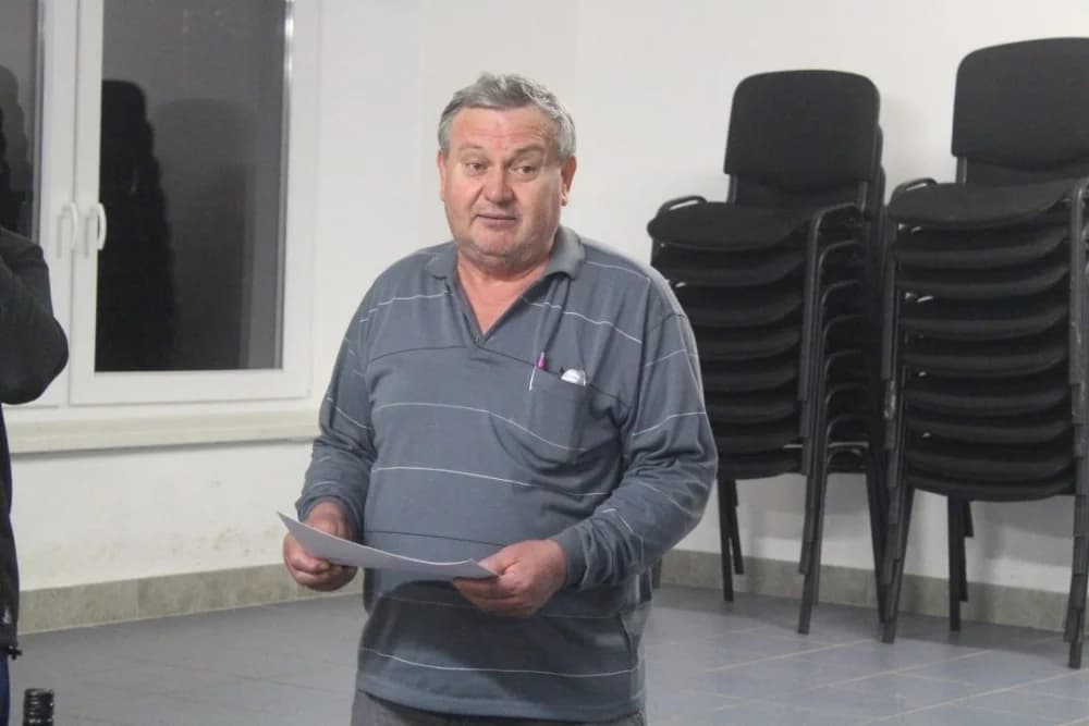 FOTO: Tradicionalno ocjenjivanje vina i kobasica u Lukaču
