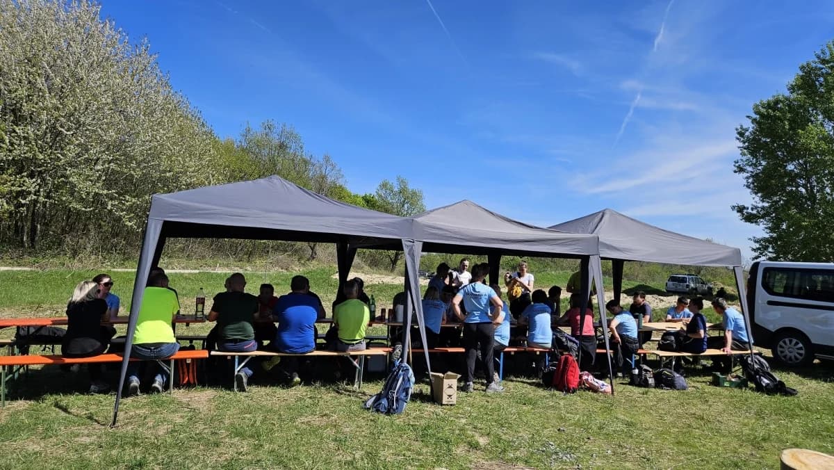 FOTO: Zajednička akcija požeških planinarskih društava – Eko akcija za zeleni Papuk
