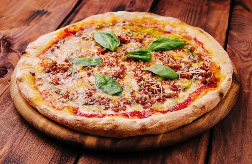 Recept za zdraviju pizzu koja neodoljivo podsjeća na pravu