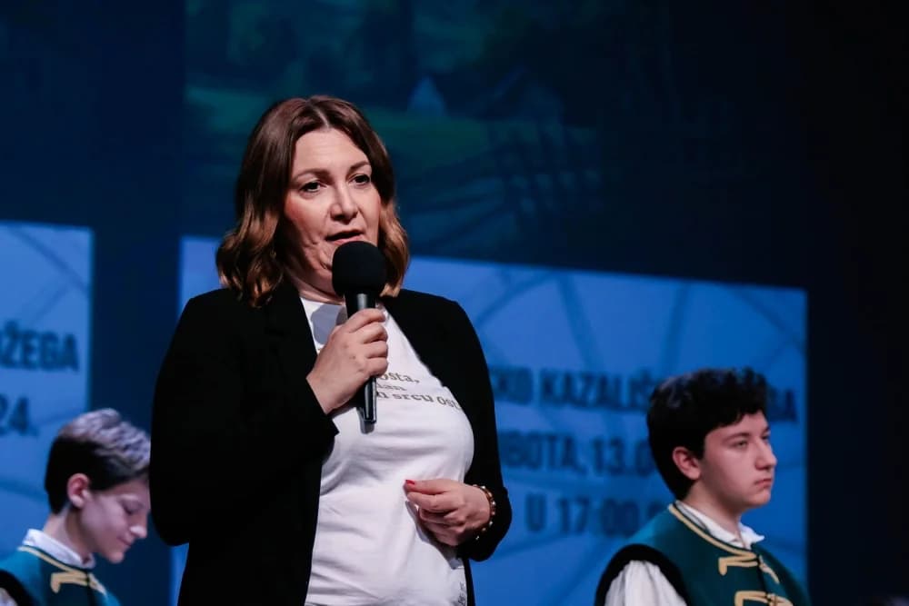 FOTO: 12. Županijski kulturni mozaik u Požegi