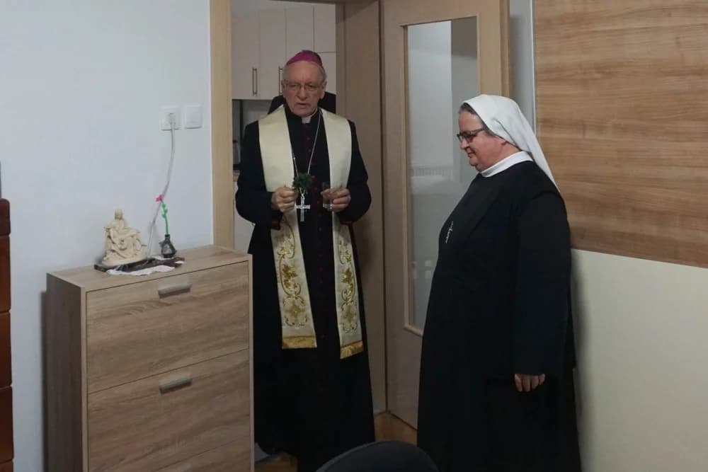 Blagoslov novouređene samostanske zgrade sestara milosrdnica u Požegi