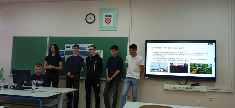 FOTO: Dolazna Erasmus grupna mobilnost učenika iz Estonije u Tehničku školu