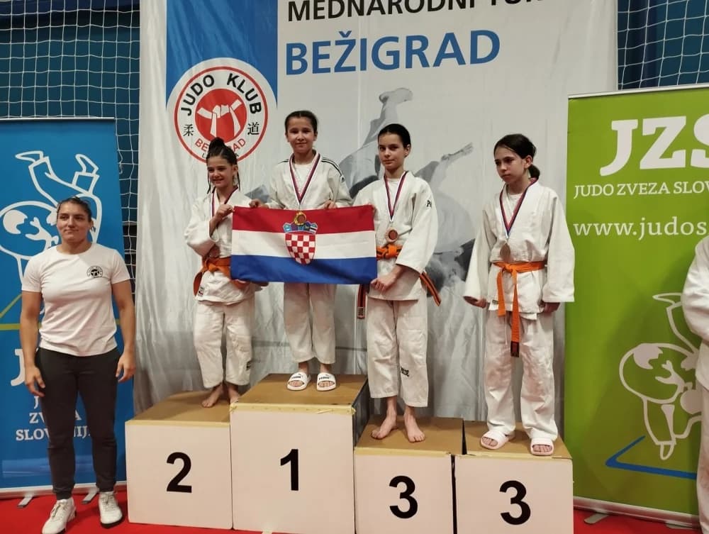 Judaši JK Slavonac odlični na turnirima u Pisarovini i Ljubljani