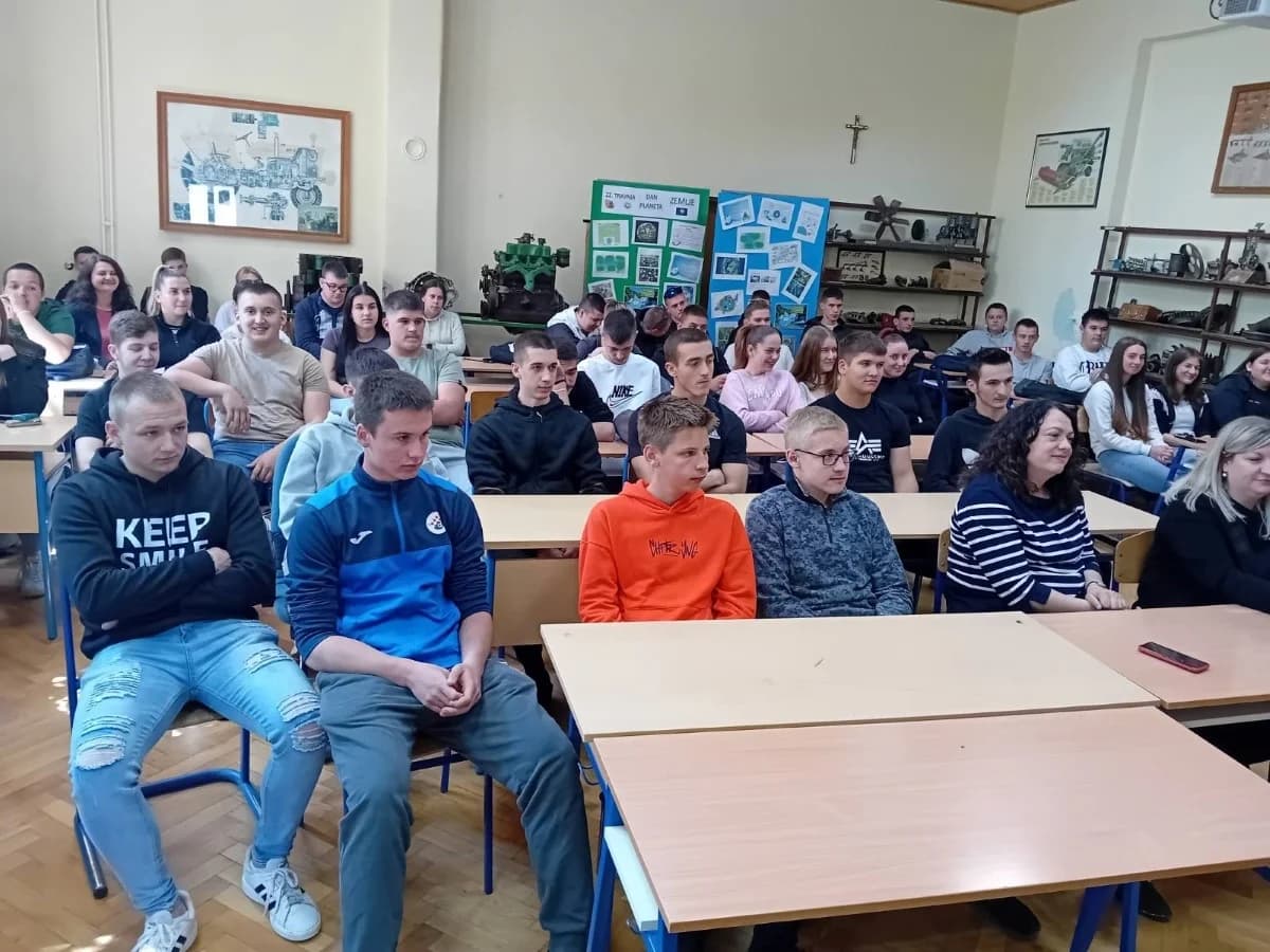 Uz zanimljive goste na Poljoprivredno-prehrambenoj školi obilježili Dan planeta Zemlja