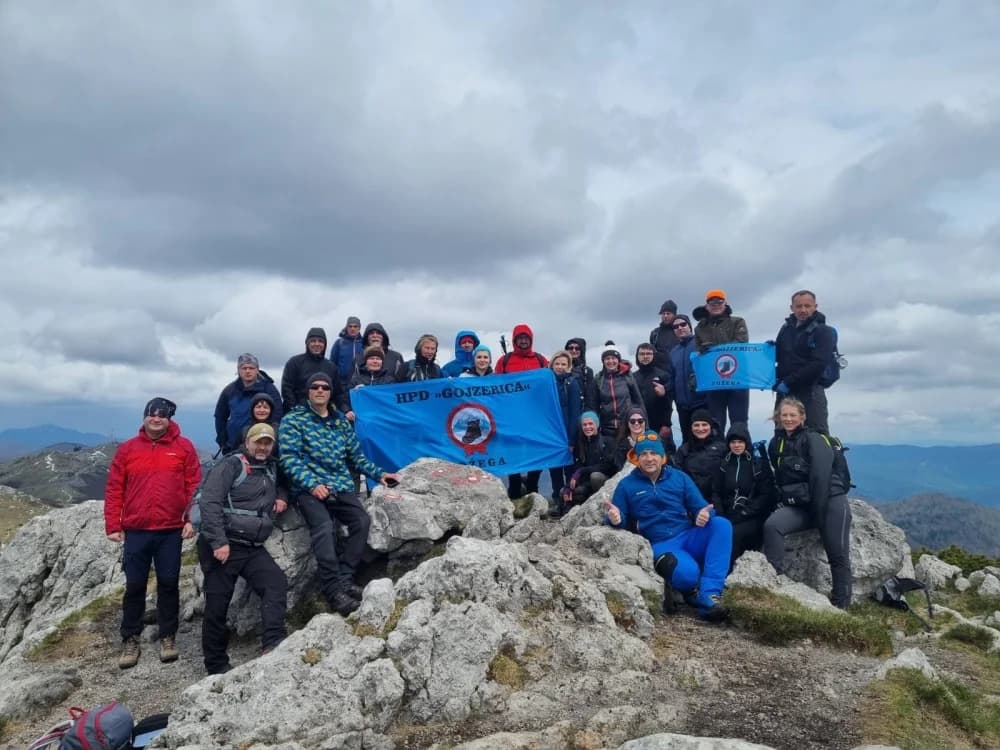 FOTO: „Maturalac“ polaznika 6. opće planinarske škole HPD Gojzerica Požega u Gorskom kotaru