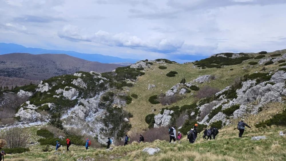 FOTO: „Maturalac“ polaznika 6. opće planinarske škole HPD Gojzerica Požega u Gorskom kotaru