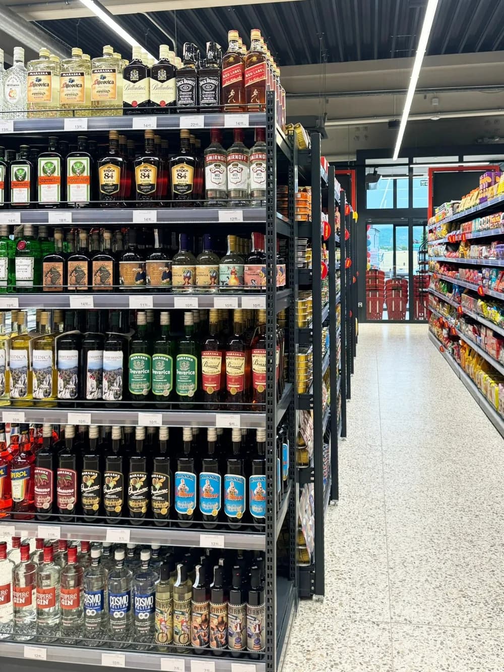 Otvorena velika Pivac market-mesnica u Pleternici