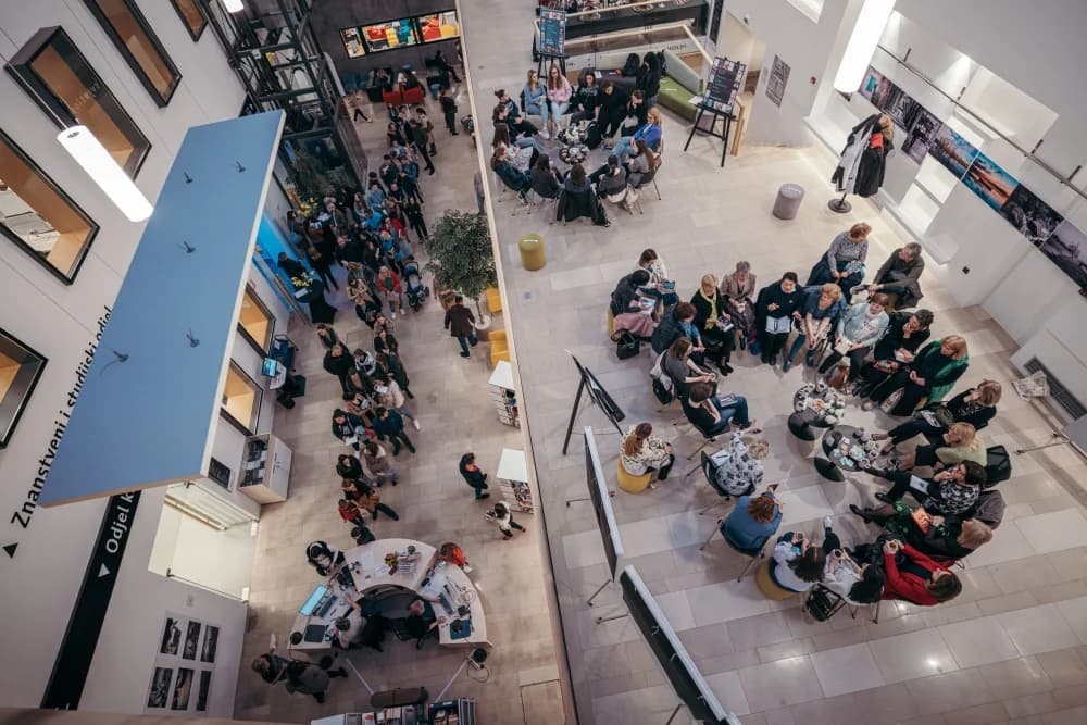 Uspješno održana ’Noć Knjige’ u požeškoj Gradskoj knjižnici
