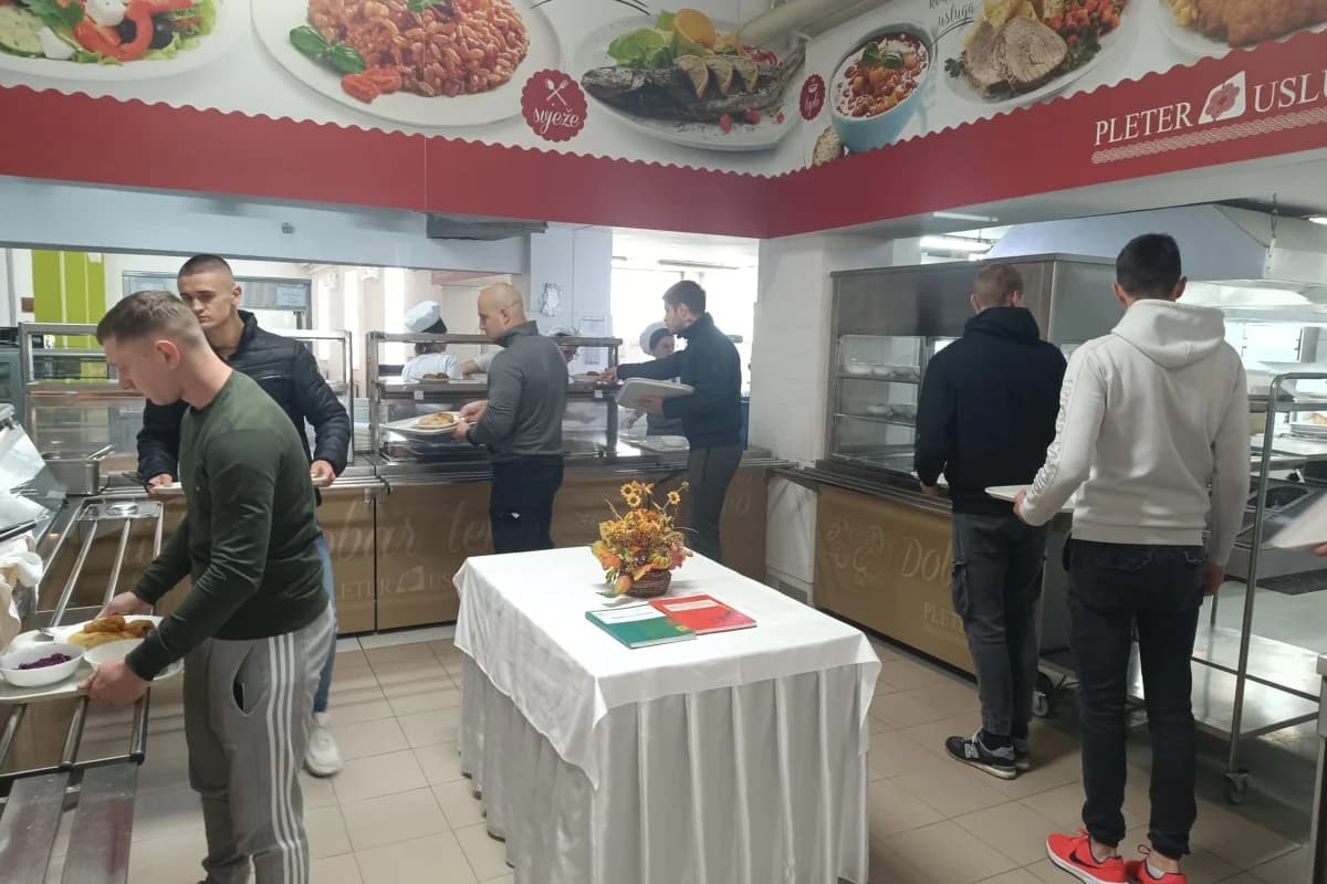 U Požegi 107 ročnika započelo dragovoljno vojno osposobljavanje