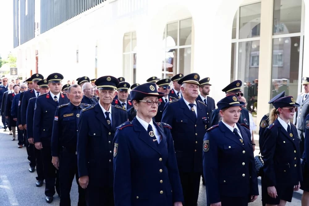 FOTO: 150 godina DVD Požega, najstarijeg dobrovoljnog vatrogasnog društva u našoj županiji