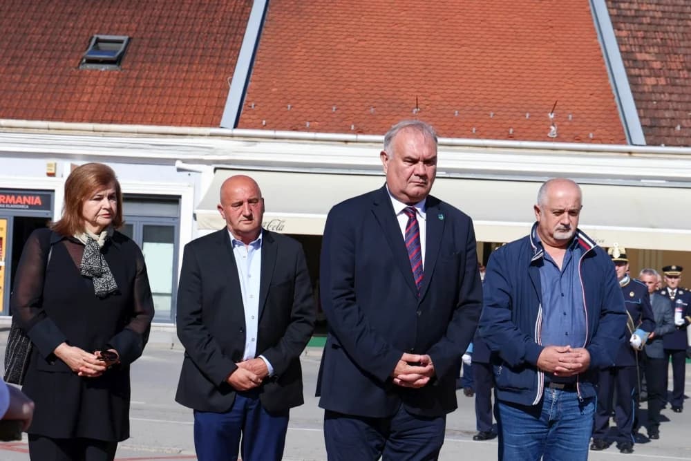 Položeni vijenci u prigodi 29. obljetnice VRO Bljesak
