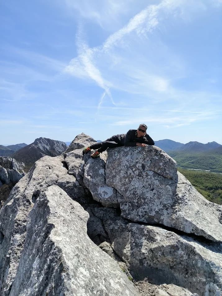 HPD Gojzerica i HPD Strmac Nova Gradiška na zajedničkom izletu na Srednji Velebit