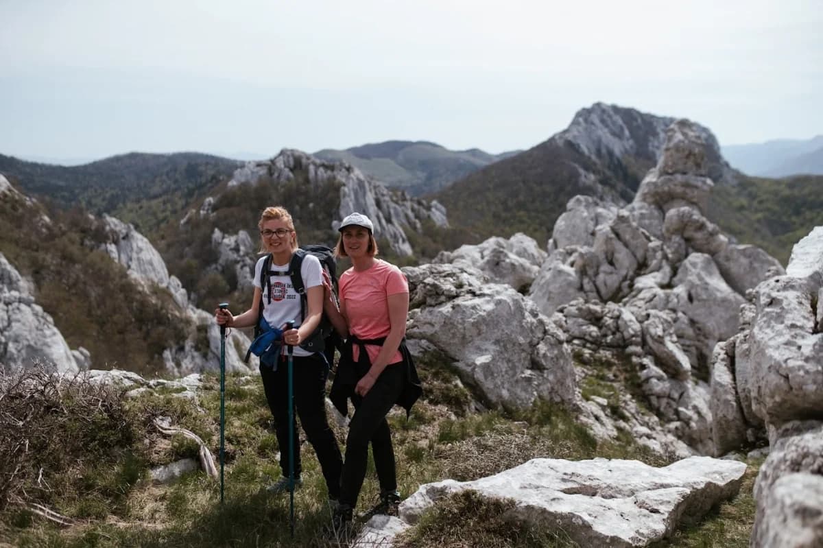 HPD Gojzerica i HPD Strmac Nova Gradiška na zajedničkom izletu na Srednji Velebit