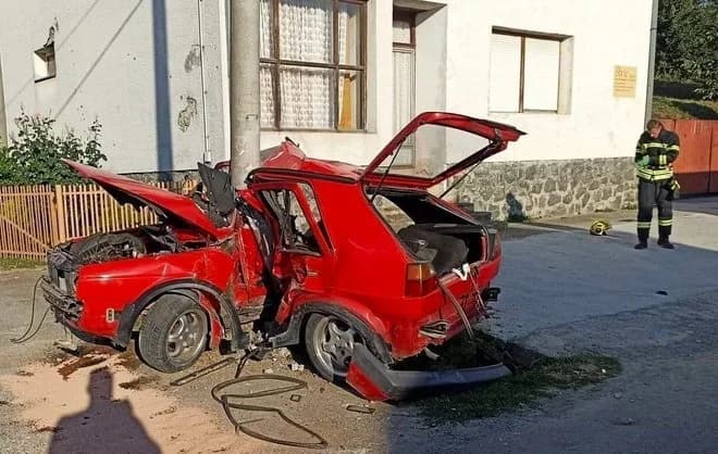 Pakračanin Karlo (23) nepokretan je već 22 mjeseca i treba našu pomoć!