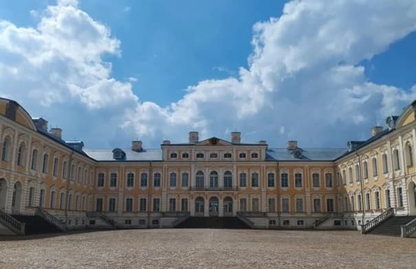 Učenice požeške Ekonomske škole u Latviji predstavljale Muzej bećarca