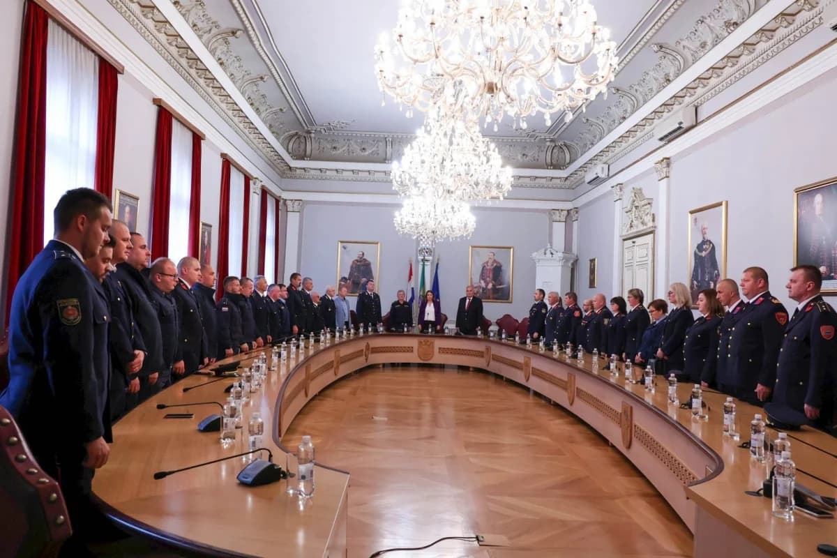 Prijem vatrogasaca u prigodi blagdana svetog Florijana: „Vi ste tkivo zajednice, ljudi koji ne biraju ni trenutak ni prioritete“