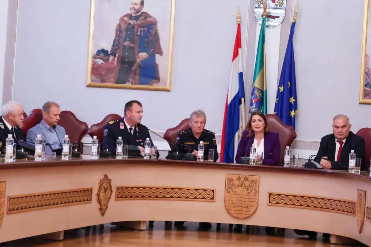 Prijem vatrogasaca u prigodi blagdana svetog Florijana: „Vi ste tkivo zajednice, ljudi koji ne biraju ni trenutak ni prioritete“