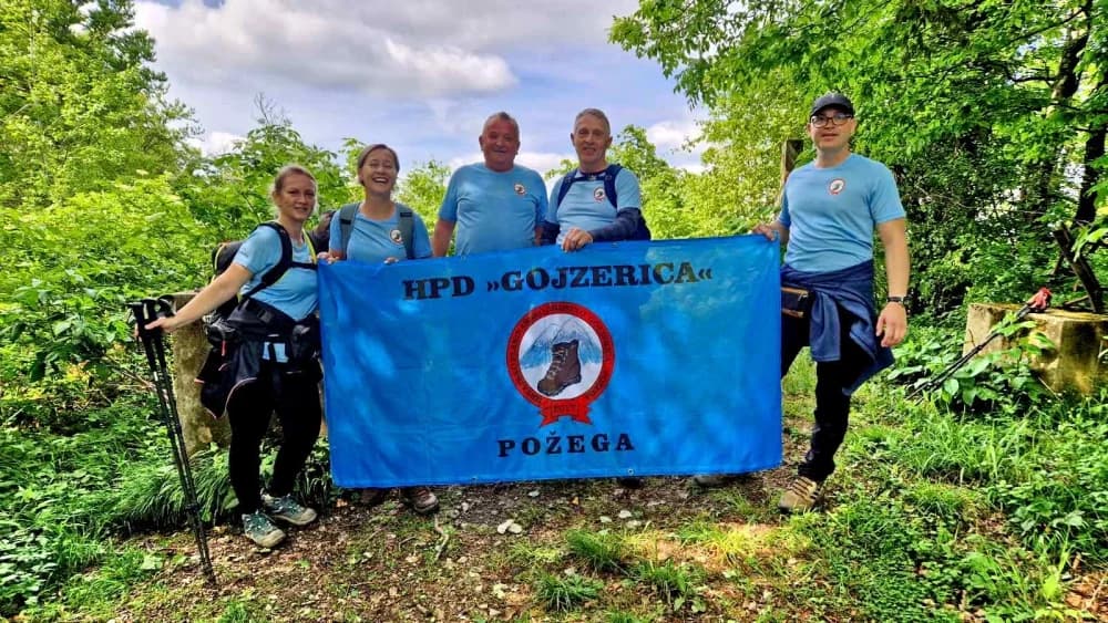 FOTO: 6. Slivin pohod - PD Petrov vrh Daruvar 