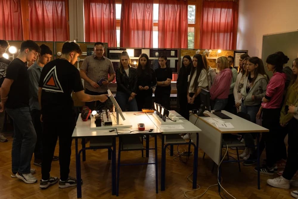 FOTO: Dan otvorenih vrata u Tehničkoj školi
