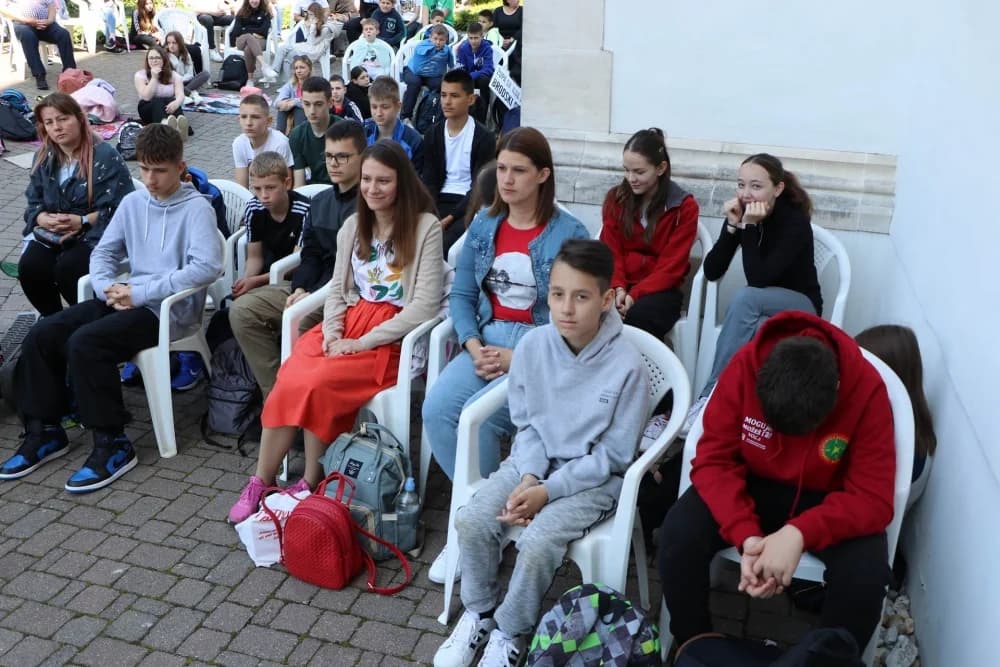 FOTO: Hodočašće učenika osnovnih škola Gospi Voćinskoj