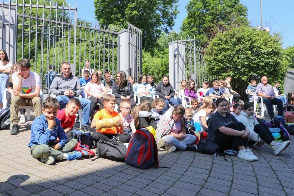 FOTO: Hodočašće učenika osnovnih škola Gospi Voćinskoj