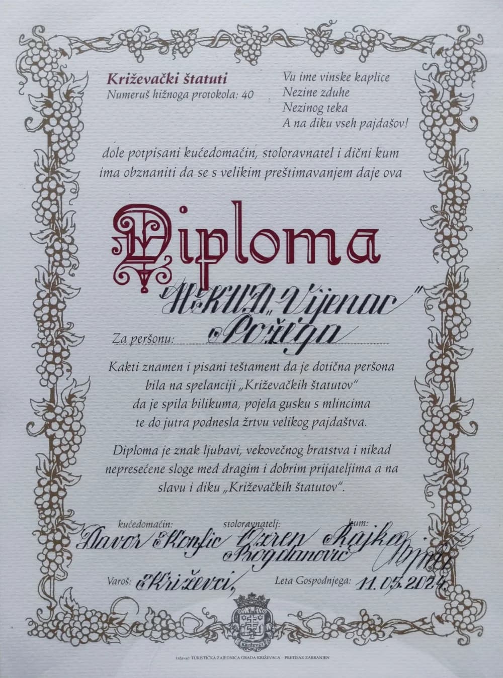 HKUD Vijenac iz Požege gostovao u Križevcima i oduševio publiku